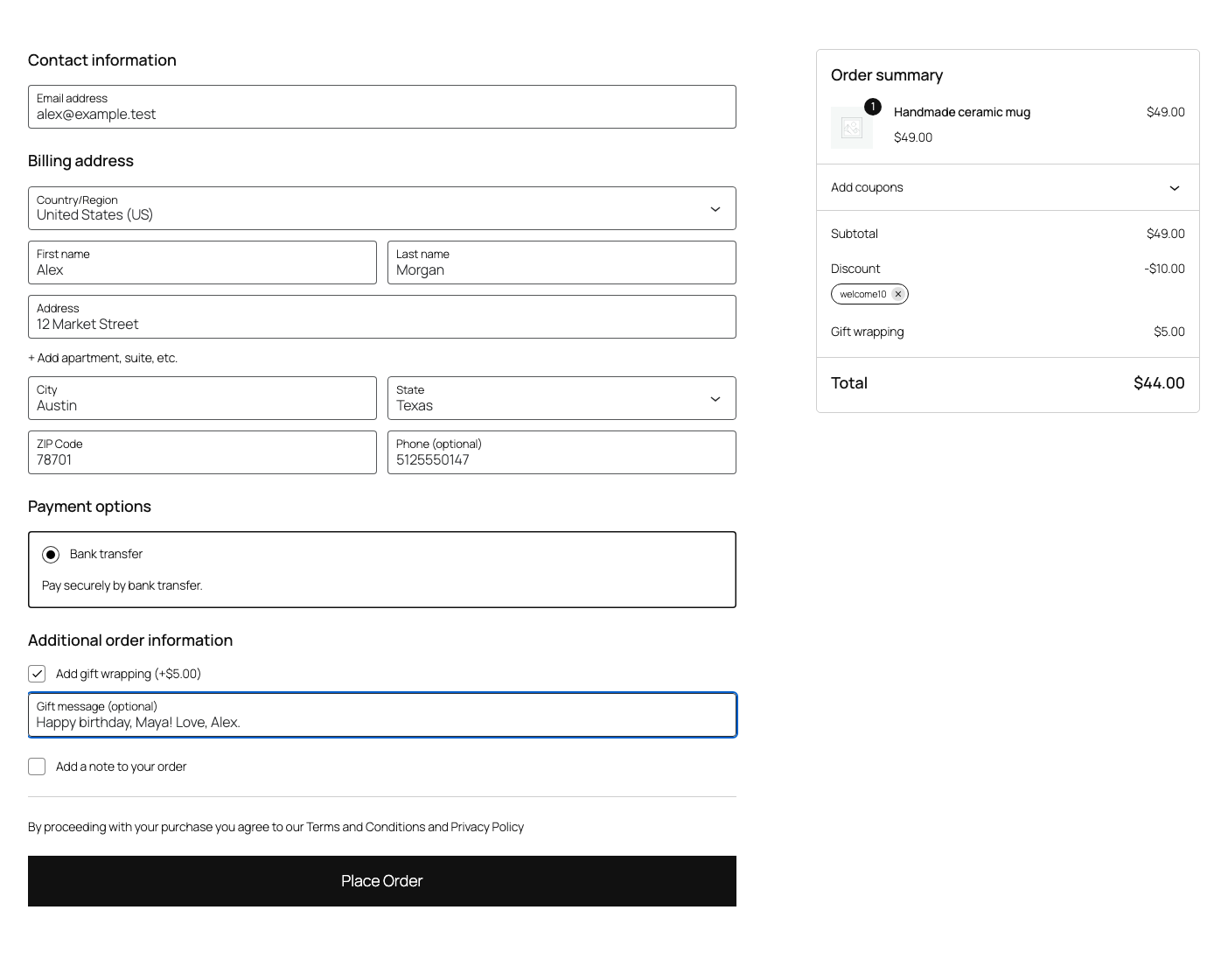 WooCommerce Checkout Blocks with gift wrapping selected, a five dollar fee and a gift message.
